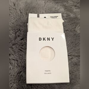 DKNY OPAQUE COVERAGE  CONTROL TOP BRIGHT WHITE tights tall 150-195 lbs
